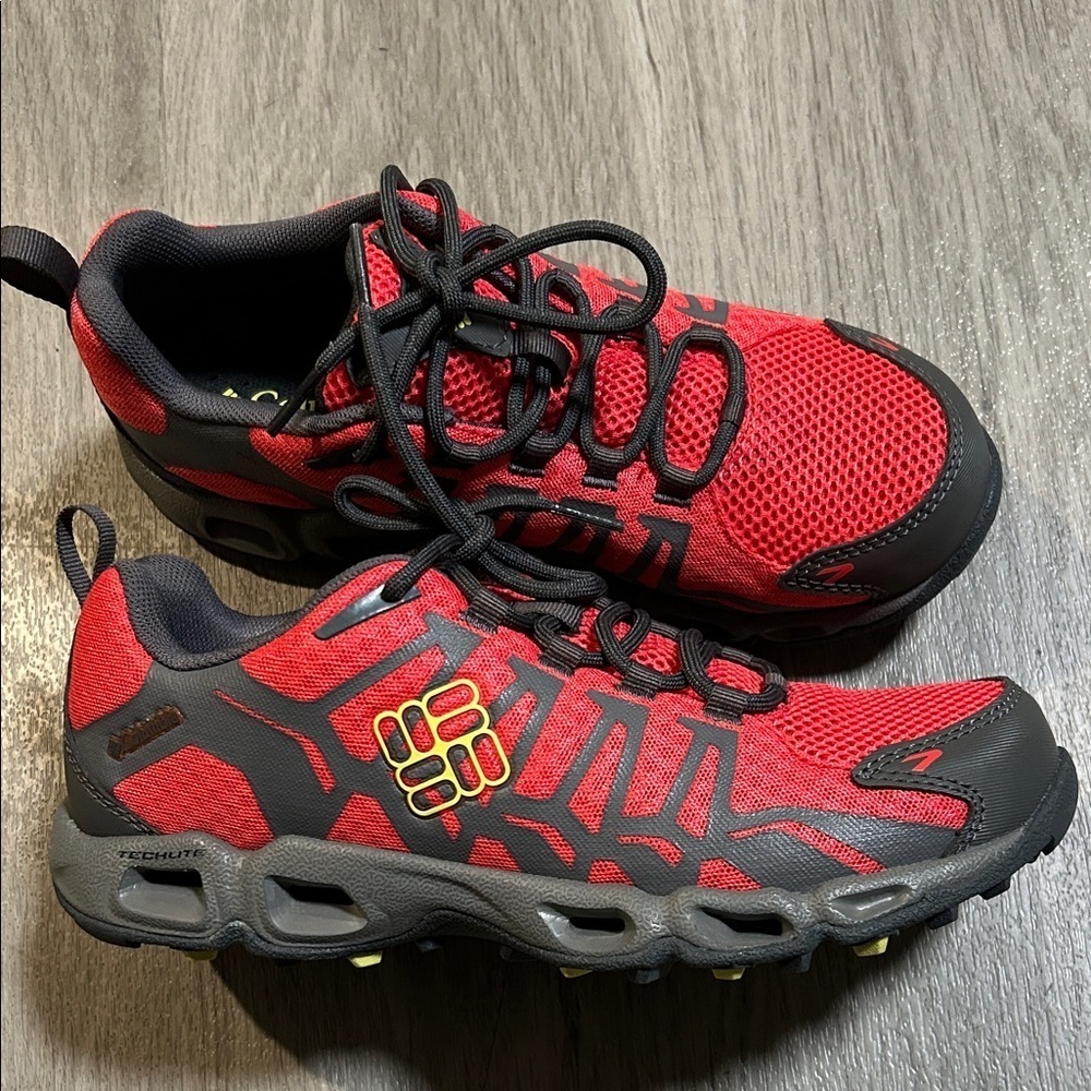 Columbia Red and brown Athletic Shoes